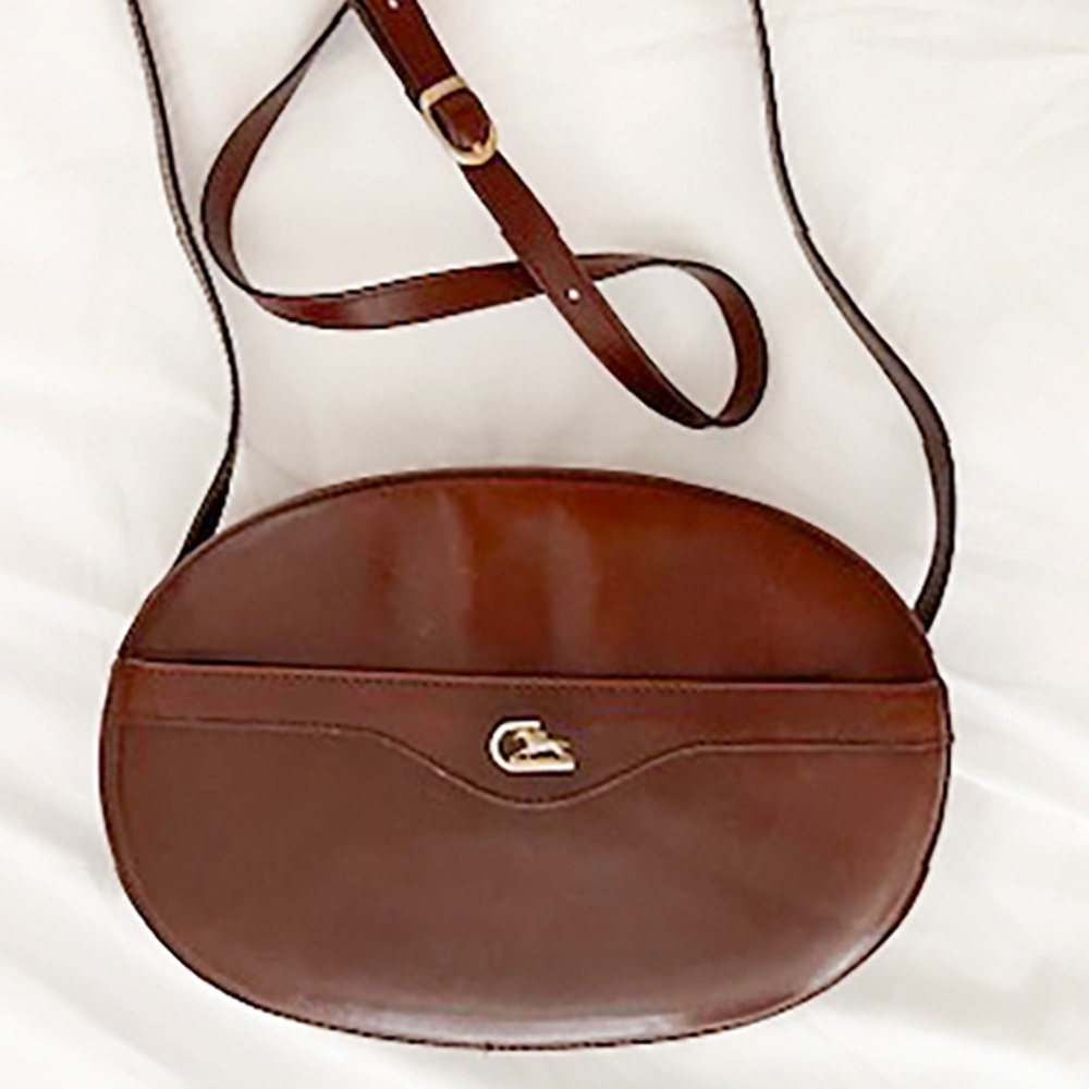 Cristian Vintage Made in Italy Genuine Leather OVAL Crossbody in Mahogany